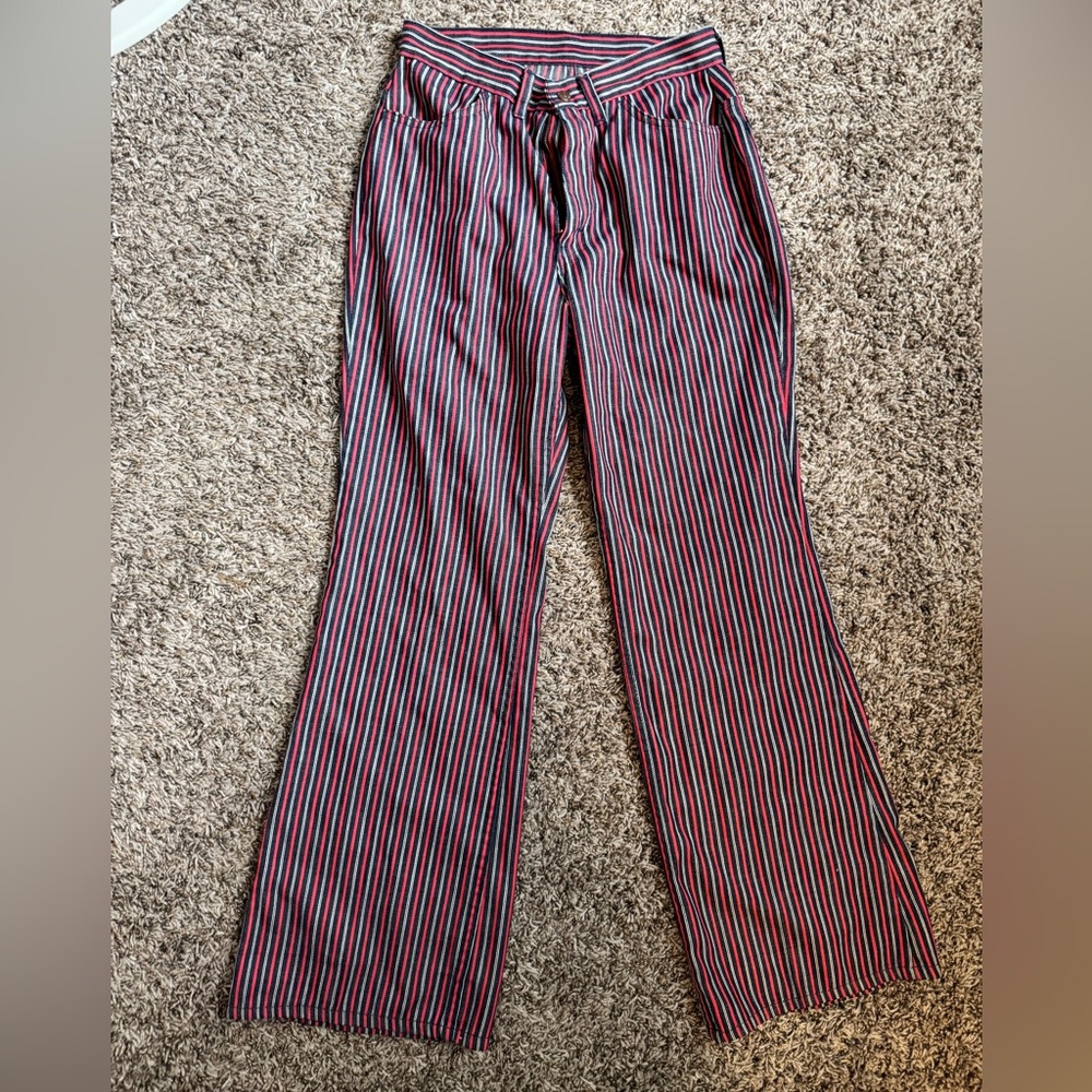Vintage striped Levi’s jeans Sta-Prest for gals